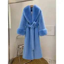 Feminino peles Faux Furnew Women Faux Fox Collar Casar Coat Moda Moda Longa Imitação Marten Sobrecorrente Inverno feminino LODRO Tamanho grande quente