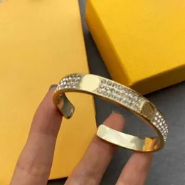 Cartas de moda Designer Chain Bracelet Colar Bangle Rings Jóias para mulheres com caixa de embalagem