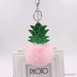 Mobiltelefonkedjan Creative Gift Anineapple Hairball Pendant Imitation Rabbit Päls Ball Keychain Plush Pendant For Women's Bag R231031
