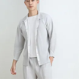 メンズベストISSEY PELATED MENSジャケット夏の秋のメンズウェア2021ルーズマッチングメンズシャツ服カーディガンミヤックプリーツ264Z