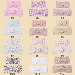 Hårtillbehör 20 Uppsättningar/Lot Mamma Baby Floral Print Knot Bow Turban pannband Mor och dotter Nylon Hårband Huvudbonader