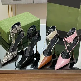 Moda Mulheres Snake Padrão Sandálias De Couro De Luxo Designer Vestido Sapatos Casual Lace Up Apontou 8.5cm Sapatos De Salto Alto Partido Top Quality Factory Shoe
