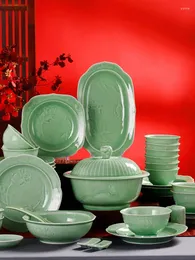 Serviessets High-End Onderglazuur Porselein Servies Kleur Glazuur Set Reliëfpatroon Huishoudelijke Kom Plaat Combinatie