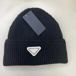 2023 Siyah Beanie Tasarımcı Şapka İnsan Casquetes Unisex Kış Kaşmir Sıradan Açık Beanies Bonnet Baş Sıcak Kaşmir Kafatası Kapağı Fit Şapka