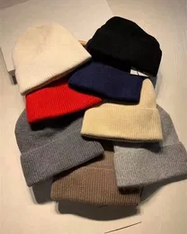 Moda Tasarımcı Şapkaları Beanie Termal Örgü Şapkaları Sıradan Pamuk Sokak Şapkaları Erkekler için Kadınlar Sonbahar Kış Giyim