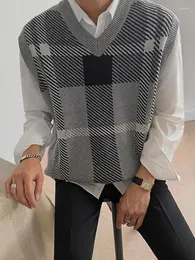 Men's Vests Fashion Men Knitted Vest Loose Fit V Neck Pullover Sweater Top Sleeveless Waistcoat Casual Streetwear Vintage Man Plaid Knitwear