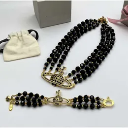 Modemärkesdesigner hänge halsband brev viviene chokers lyx kvinnor smycken metall pärlhalsband cjeweler westwood för kvinnokedja rrt18
