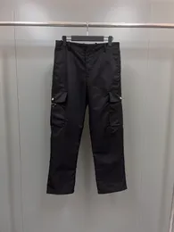 High-End-Marken-Herrenmode-Hosen, stilvolle schwarze Cargo-Hosen mit Taschennähten, US-Größe, hochwertige Luxus-Designer-Hosen