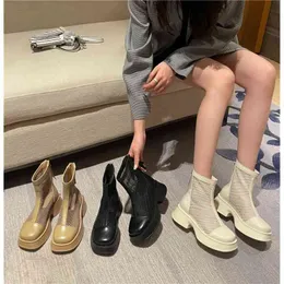 Boots Autumn New Net Martin Square Toe Toe Shicly Saled Women Women's Fool Szepper Short for External 220901