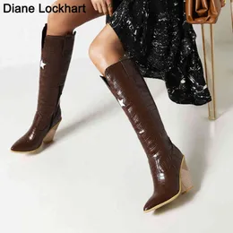 أحذية كبيرة الحجم 41-45 أحذية إسفين أزياء للمرأة المدببة إصبع القدم عالية الكعب بوتشرات رعاة البقر 2021 جديدة للركبة الشتاء 220901