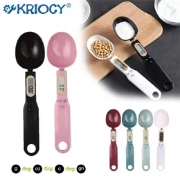 Mätverktyg Electronic Kitchen Scale 500G 01G LCD Digital Measuring Food Flour Digital Spoon Scoon Mini Kitchen Tool For Milk Coffee Scale 220830