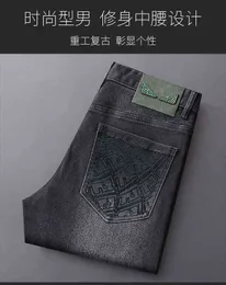 Mäns jeans designer tryckt höstgrå svart tredimensionell stampning tvättkatt katt skägg av hög slutstil casual byxor ruw5