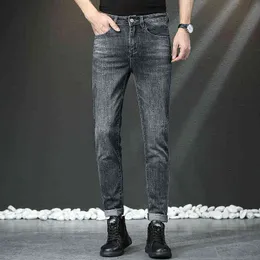 Young Jeans Men 's Korean 버전 Elastic Slim Fit Small Feet High-End Brand Long Pantsws6w