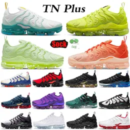 2022 جودة TN TN Plus Mens Running Shoes Cushion Og Tennis Ball Ball Ball Bradients Triple Black White USA بالكاد Volt Swingman Yolk Women Sneakers Size 36-45