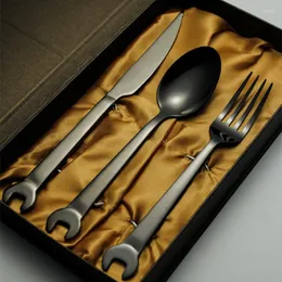 Dinnerware Conjunta Jishi 304 Aço inoxidável Tablewares Creative Creather Creatlery Fork Black Gold Plated Gift Conjunto de presentes