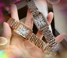 최고 브랜드 쿼츠 패션 여성 시간 시계 시계 31mm 자동차 날짜 광장 로마 로마 2 스티치 미세한 작은 스테인리스 스틸 비즈니스 스위스 연례 손목 시계 선물