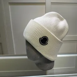 Moda Kafatası Kapakları Örme Şapkalar Kış Tasarımcı Şapkası Sıcak Yün Beanie Unisex Casquette 5 Renk Yüksek Kaliteli Yüksek Kalite Birçok Renk 7d8