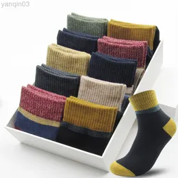 Athletic Socks 2020 Hot Koop Casual Mannen Sokken Nieuwe Merk Japanse Harajuku Katoenen Man Hoge Kwaliteit Winter Houden Warme Voor Man Gift L220905