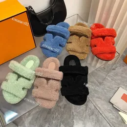 Designers Chinelos de Lã Chypre Slides Homens Mulheres Sandálias de Pele de Inverno Chinelos Furry Deslizamento de Pele Quente