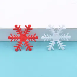 Dekoracje świąteczne 100pcs 25 mm niezatknięty materiał Filc Płatki śniegu na ślub/impreza/bożonarodzeniowe dekoracje ozdoby DIY DIY