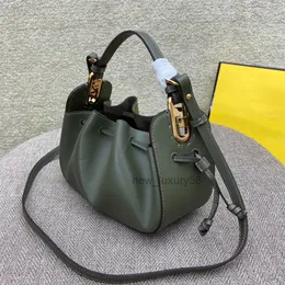 Bella borsetta del design classico FD Nuova borsa in pelle di alta qualità Multi Pochette da 24 cm