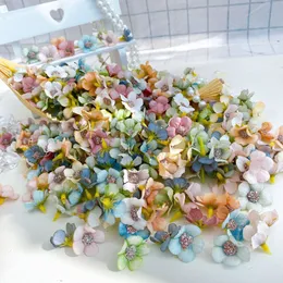 Faux Floral Greenery 50 Piece New Flower 2Cm Simulation Multicolor Daisy Flower Diy Mini Silk Flower Wreath Dress Decoration J220906