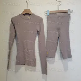 Роскошные женские вязаные топы и штаны, тонкие весенне-осенние модные вязаные топы с высоким воротником, винтажный приталенный вязаный комплект