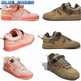 2021 Bad Bunny Forum Buckle Low Easter Egg Pattini Scarpe per uomo Scarpe da skate Uomo Skateboard Donna Sneakers Donna Sport Chaussures in rosa