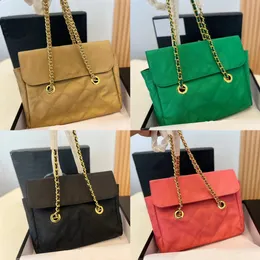 Bola de designer Bola de luxo Mulheres Bolsas de ombro Bandeira Designer de couro Crossbody Carteira Feminino Feminino 2022 High Quality Color Solid Chainbags