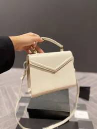 حقائب مصمم الأزياء Milan Autumn and Winter Show Cassandra Envelope Flip واحد الكتف الرسول حقيبة جلدية Hobo Handbag Crossbody Woman