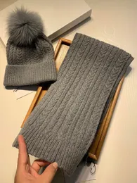 Fur Pom Pom lana cappello di berretto e sciarpa set grigio inverno a maglia Ski Sciar Set di accessori di moda all'aperto unisex