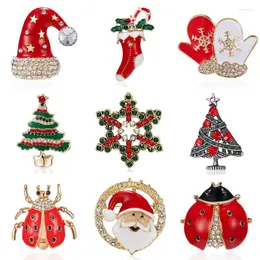 Brooches Classic Fashion Christmas Brooch Santa Claus Snowflake Tree Hat Gloves Pins Badge Clothes Accessories For Girls Kids Year Gi