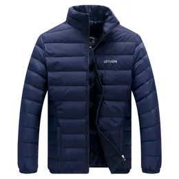 Masculino de pato branco de parkas casaco de pato baixo masculino de inverno stand colar de colarinho ultraleve casacats masculino de streetwear masculino jaqueta à prova d'água Down Parkas 220909