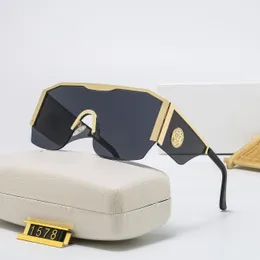 1578 Topp lyxiga solglasögon Polaroid Lens Designer Womens Mens Adumbral Goggle Senior Eyewear for Women Eyeglasses Frame Vintage Metal Sun