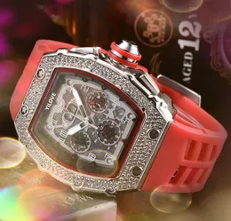 Самая низкая цена мужчина батарея хронографа Quartz Движение Смотреть 43 -мм ленточный резиновый ремень полные бриллианты кольцо кольцо подарки с кольцом.