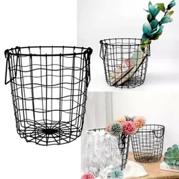 Förvaringskorgar Nordic Iron Storage Basket With Handle Metal Wire Organizer Home Badrum Box Fruits Container Vintage 220912