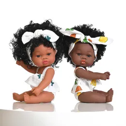 Bebekler Amerikan Reborn Black 35cm Afrikalı Kız El Yapımı Silikon Yumuşak Bebek Banyosu Oyuncak Çocuk Noel Hediyesi 220912