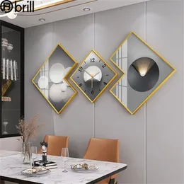 Wall Clocks Creative Stylish Silent Living Room Simple Modern Design Background Decoration Restaurant Reloj Pared 220909