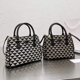 Galleria Luxurys Designer Bag Ladies Handbag Leather fabric triangle pattern Women Totes Crossbody Tote Top Quality Newest Symbole 2022
