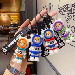 Keychains Cute Fashion Space Astronaut Bear Cartoon Key Chain Cartoon Creative Personality Charm Key Chain Lady Bear Doll Bag Key Chain T220909