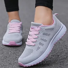 Dress Shoes Women's Sneakers Fashion Woman Platform Vulcanized Breathable Shoe For Zapato 220913