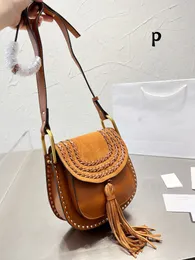 Вечерние сумки модные бренд дизайн женские сумки кожаная кожаная кисточка средняя маленькая мини -марси сумка для плеча мессенджера седло