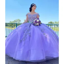 Nuovi abiti viola Quinceanera per Sweet 16 Girl Beads Appliques Crystal Princess Ball Gowns Abiti da 15 anni