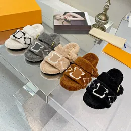 Netz-Hausschuhe mit rotem Fell, Damen tragen 2022 neue Luxus-Designerinnen, Herbst- und Wintermode, Vintage-Schnalle, Flausch-Slides, warme Lamm-vielseitige Schuhe, Innenschuhe, 35–41 Box