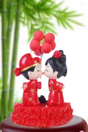 Party Supplies Chiness Tradition Style Bride and Groom Wedding Cake Topper Red Couple With Balloons Figurines Gifts Favors