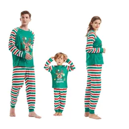 Familjsmatchande kläder Julmatchande familjpyjamas Set Letter Print Xmas Outfit Father Mor Kid Deer Topstripe Pants Jammies Baby Romper 220913