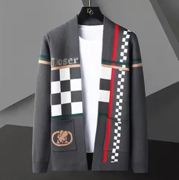 Cardigan maglione da uomo Grado superiore Nuovo marchio di lusso Moda scollo a V Giacca da cappotti casual coreana nera lavorata a maglia