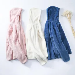 Casacos de trincheira feminina Casaco de cashmere de outono ao ar livre para mulheres espessadas com capuz com capuz à prova de vento roupas frias e jaqueta de lã Homens de inverno