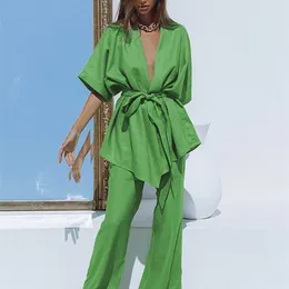 Kvinnors tvåbitar byxor BornLadies Green Cotton Semesterbyxor Suits Casual 2 Pieces Suits Half Hides Wrap Shirts and Wide Ben Pants Summer Outfits 220913