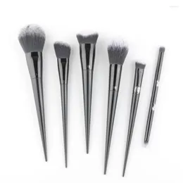 Макияж щетки 1pc Черный 3D жидкий фундамент Основной ручкой угловая ручка для угловых скульптурных тени для кисти для макияжа макияж с макияжем
